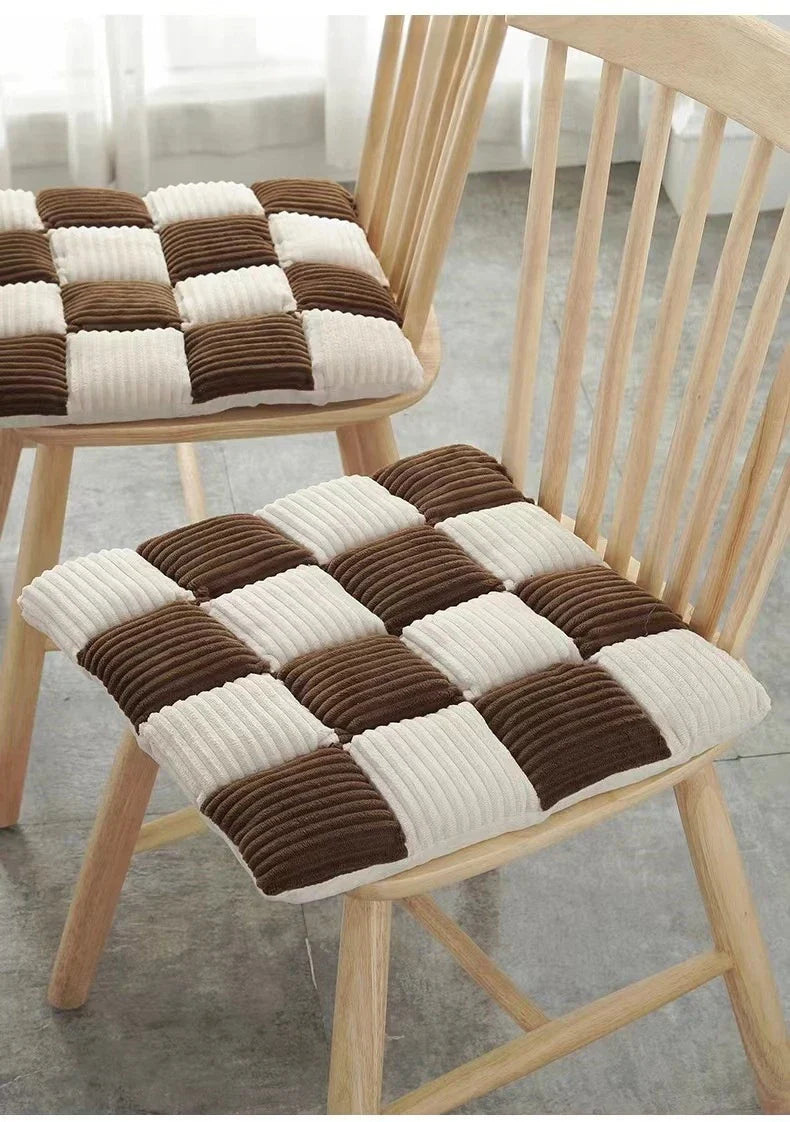 Chaise coussin - brun foncé