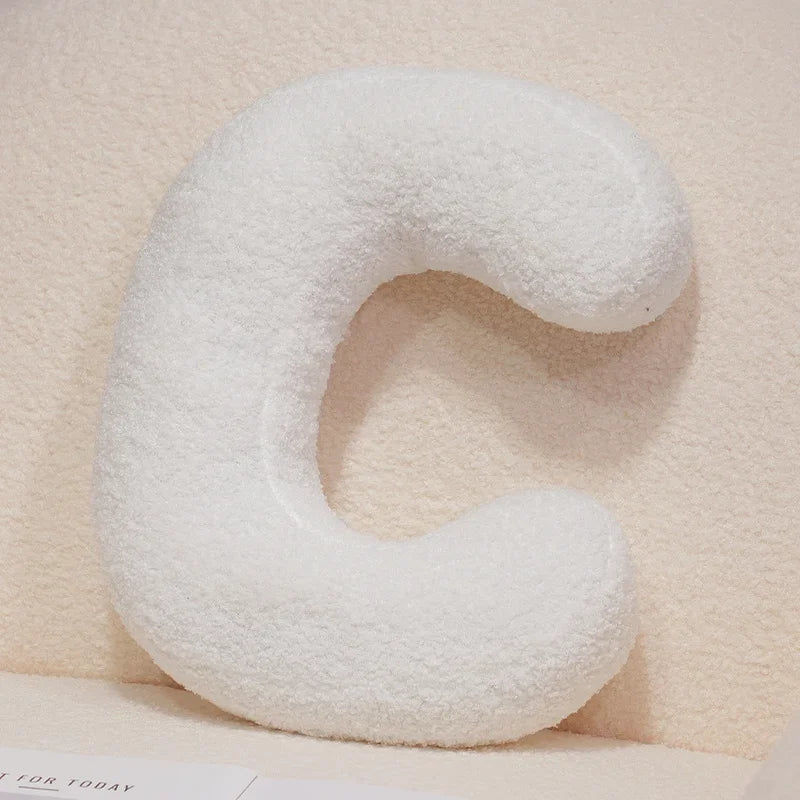 Coussin lettres - c