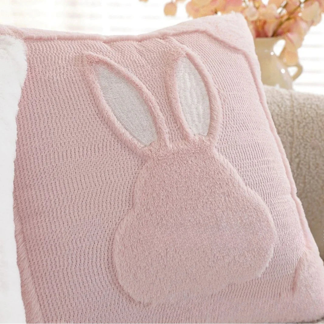 Coussin motif lapin