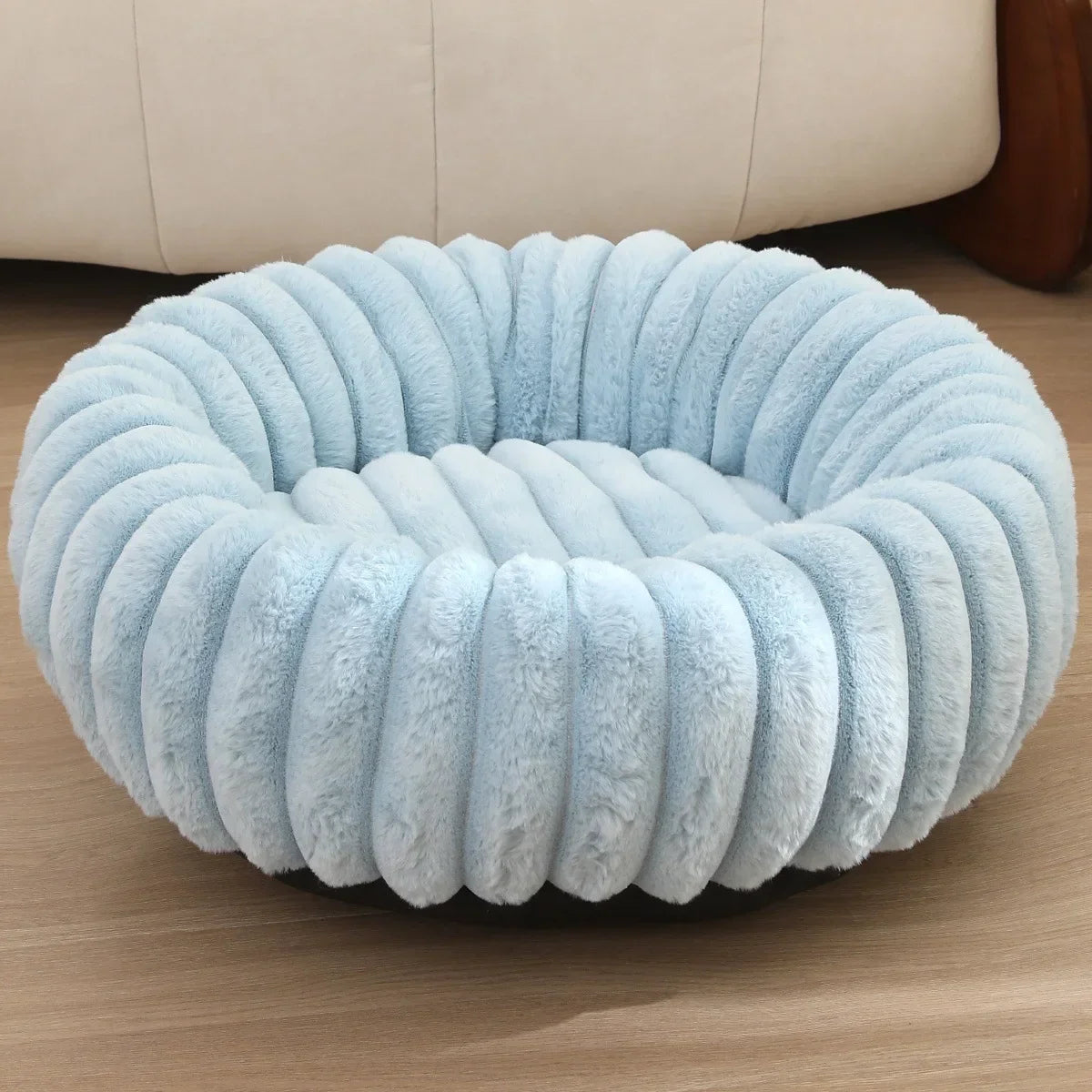 Coussin petit chien - bleu ciel / 40cm