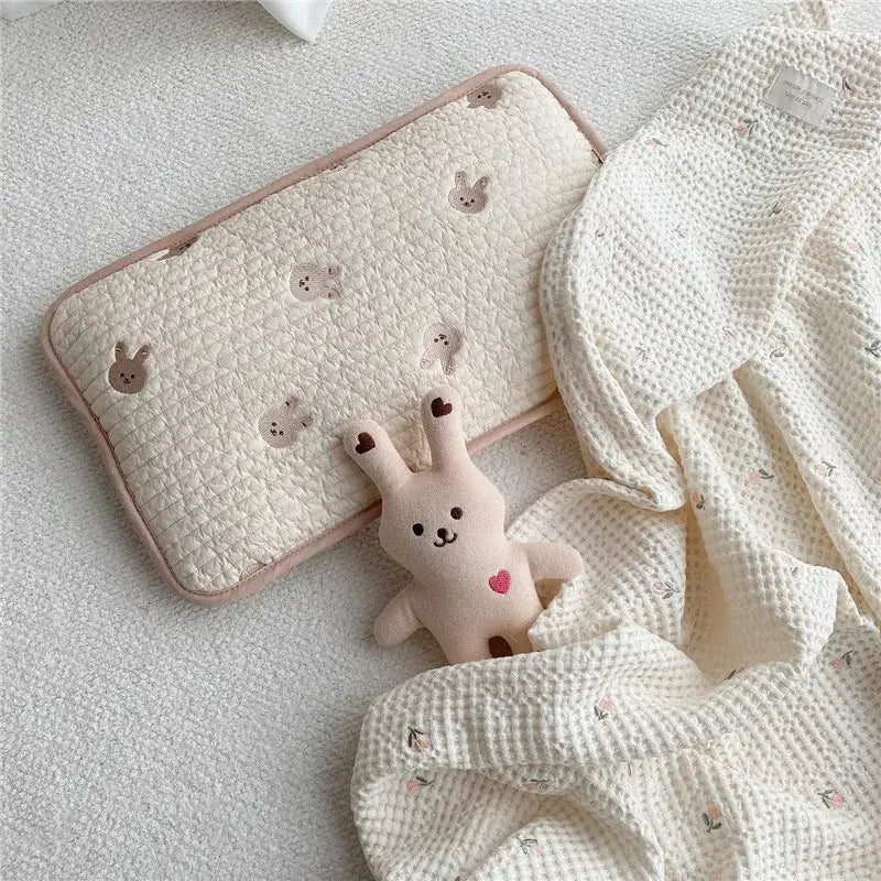 Coussin pour bébé - lapin