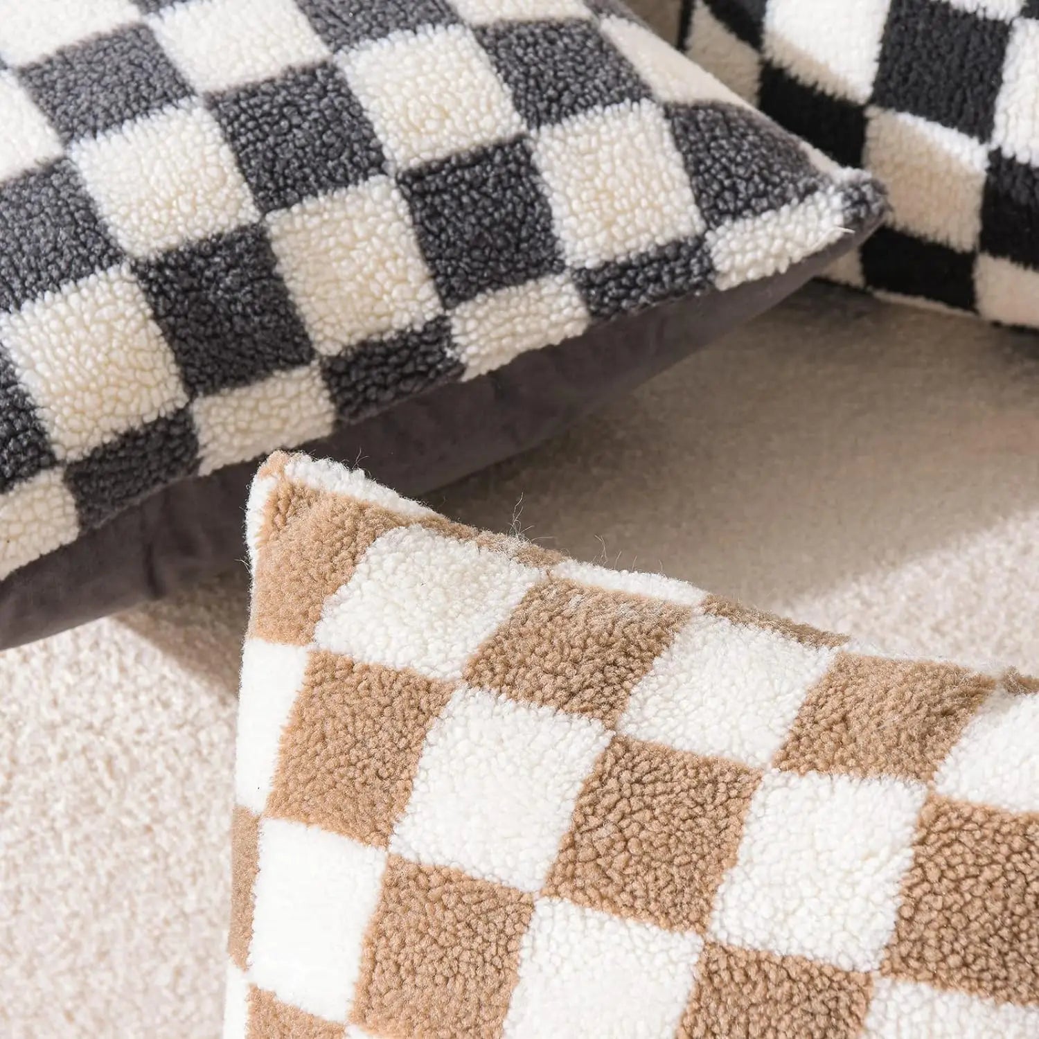 Housse de coussin damier