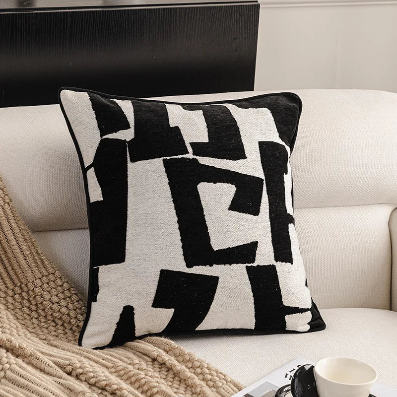 Housse de coussin noir et blanc - lignes